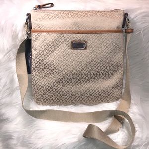 Tommy Hilfiger Crossbody Purse